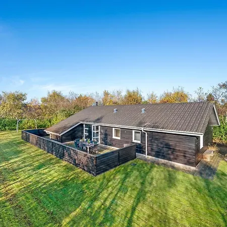 Efka - 600m To The Inlet By Interhome