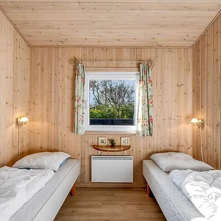 Efka - 600m To The Inlet By Interhome *