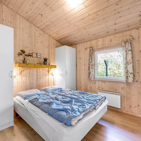 Efka - 600m To The Fjord By Interhome *