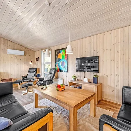 Efka - 600m To The Fjord By Interhome * Tarm